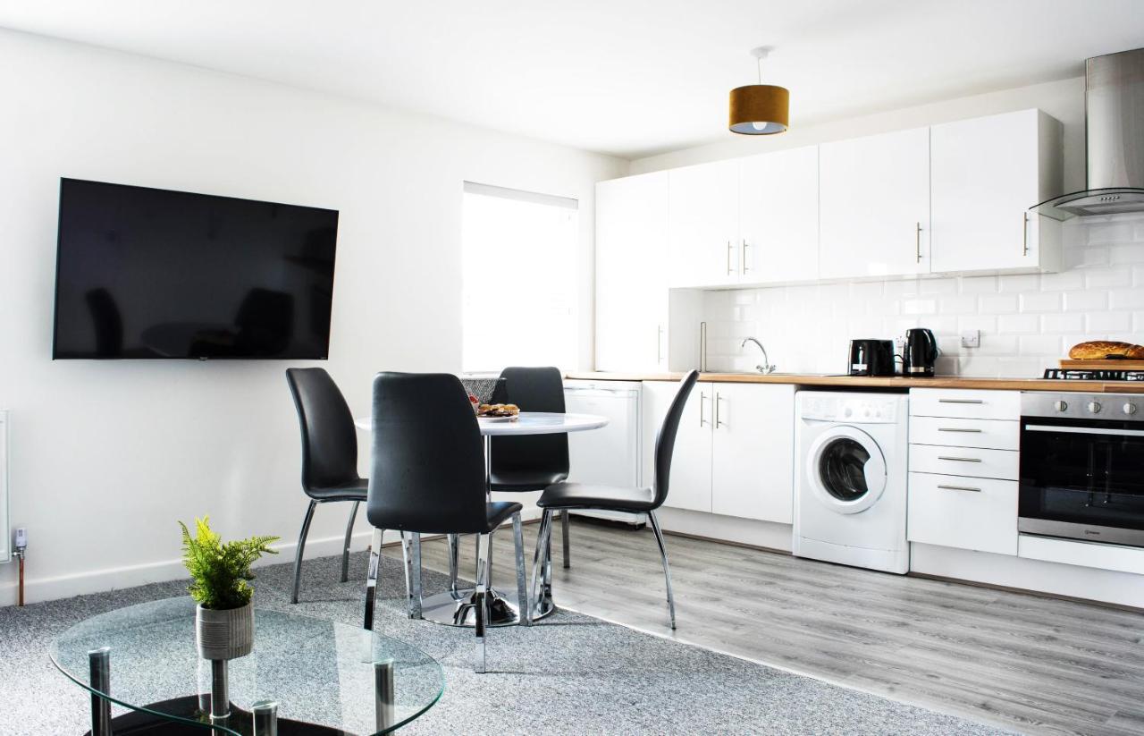 2 Bedroom Apartment Leamington Spa Hosted By Golden Key Lillington  Eksteriør bilde